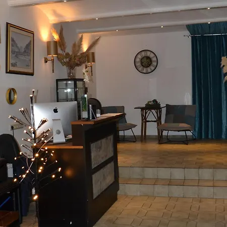 فندق Balduin - & Flussblick 3*