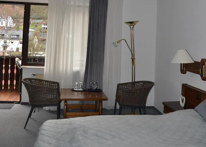 Hotel Balduin - & Flussblick 3*